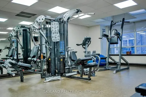 8 Rean Drive Toronto ON M2K 3B9