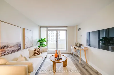 8 Rean Drive Toronto ON M2K 3B9