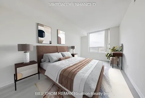 18 Hillcrest Avenue Toronto ON M2N 6T5