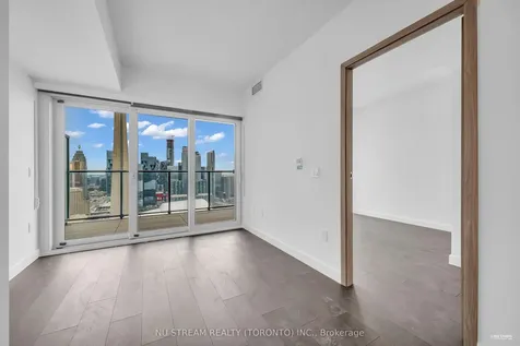 3 Concord Cityplace Way Toronto ON M5V 0X4