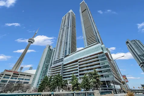 3 Concord Cityplace Way Toronto ON M5V 0X4