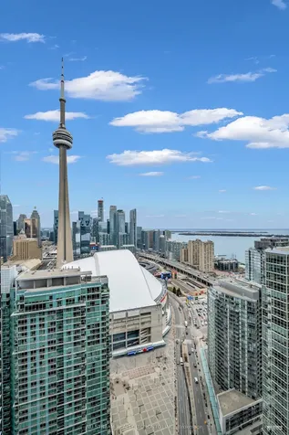 3 Concord Cityplace Way Toronto ON M5V 0X4