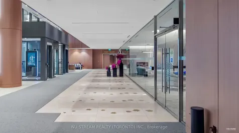 3 Concord Cityplace Way Toronto ON M5V 0X4