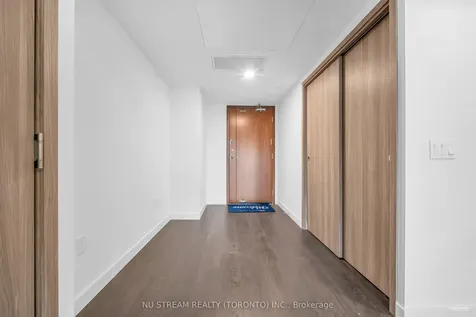 3 Concord Cityplace Way Toronto ON M5V 0X4