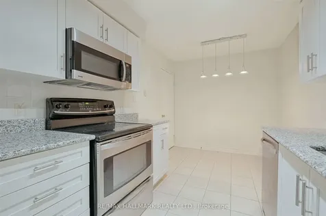 35 Merton Street Toronto ON M4S 3G4