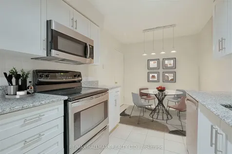 35 Merton Street Toronto ON M4S 3G4