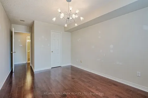 35 Merton Street Toronto ON M4S 3G4