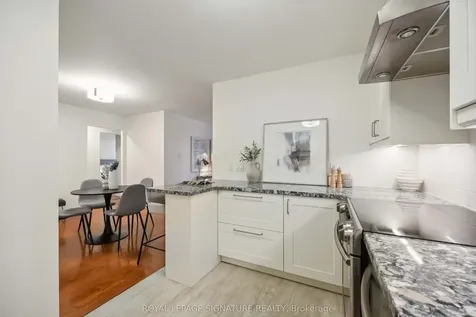 212 St. George Street Toronto ON M5R 2N5