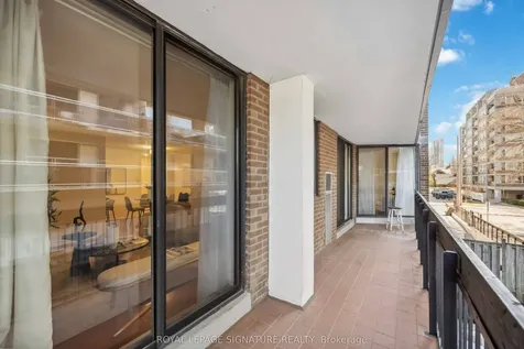212 St. George Street Toronto ON M5R 2N5