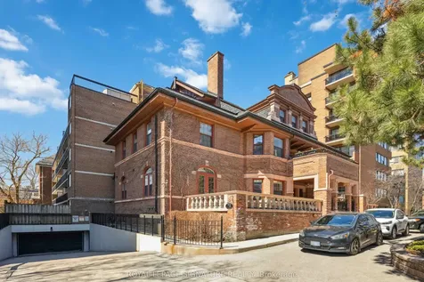 212 St. George Street Toronto ON M5R 2N5