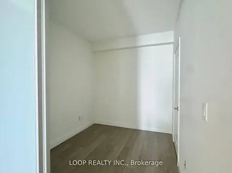 386 Yonge Street Toronto ON M5B 0A5