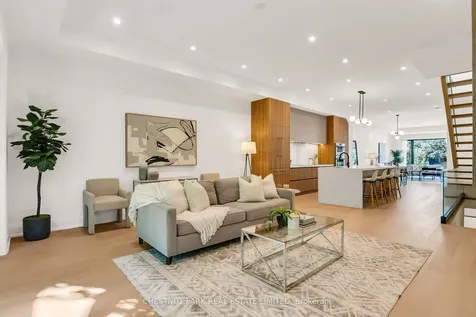 1031 Spadina Road Toronto ON M5N 2M7
