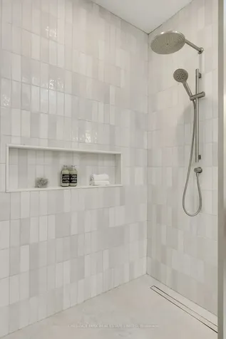 1031 Spadina Road Toronto ON M5N 2M7