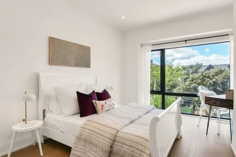 1031 Spadina Road Toronto ON M5N 2M7