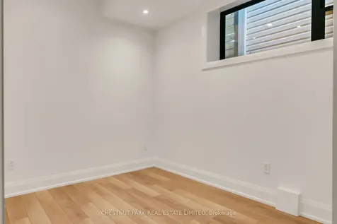 1031 Spadina Road Toronto ON M5N 2M7
