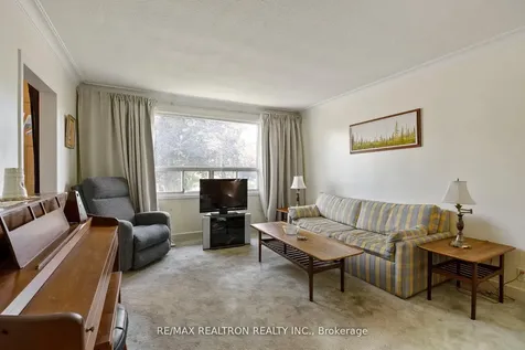 598 Coldstream Avenue Toronto ON M6B 2L2