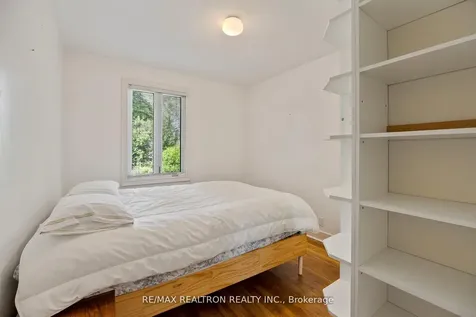 598 Coldstream Avenue Toronto ON M6B 2L2