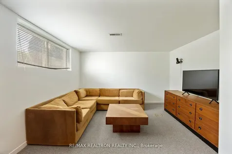 598 Coldstream Avenue Toronto ON M6B 2L2