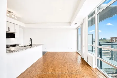 825 Church Street Toronto ON M4W 3Z4