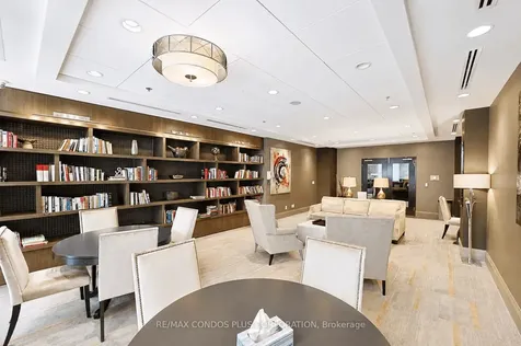 825 Church Street Toronto ON M4W 3Z4