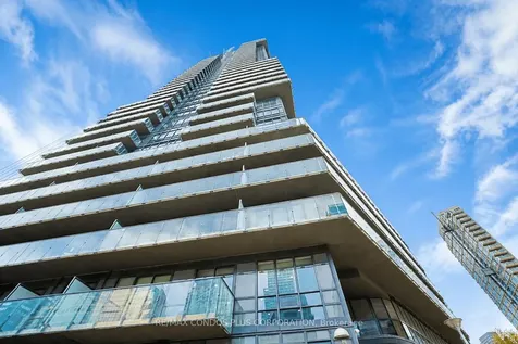 825 Church Street Toronto ON M4W 3Z4