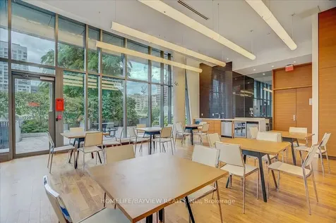 170 Fort York Boulevard Toronto ON M5V 0E6