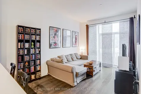 66 Forest Manor Road Toronto ON M2J 0B7