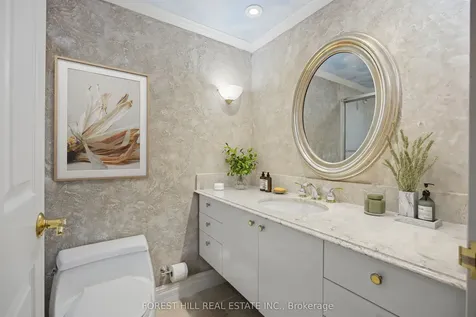 19 Lower Village Gate Toronto ON M5P 3L9
