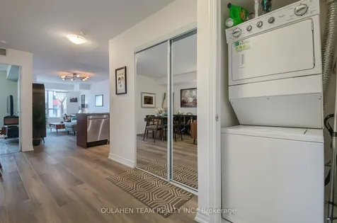 225 Wellesley Street E Toronto ON M4X 1X8