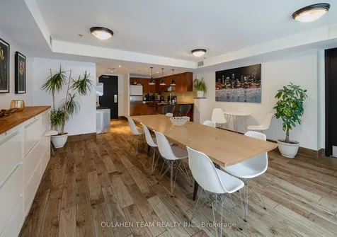 225 Wellesley Street E Toronto ON M4X 1X8