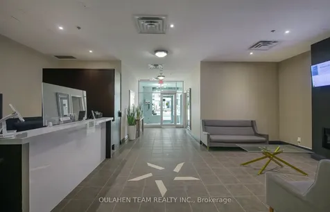 225 Wellesley Street E Toronto ON M4X 1X8
