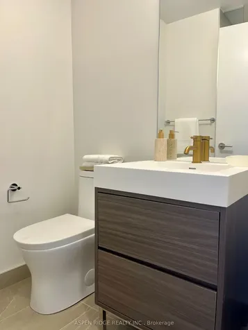 9 Tecumseth Street Toronto ON M5V 0S5