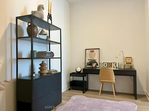 9 Tecumseth Street Toronto ON M5V 0S5