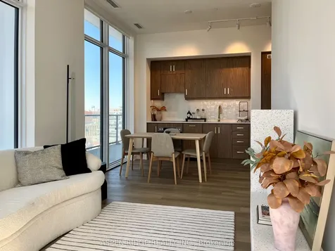 9 Tecumseth Street Toronto ON M5V 0S5