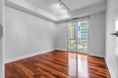 1430 Yonge Street Toronto ON M4T 1Y6