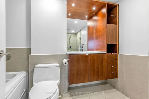 1430 Yonge Street Toronto ON M4T 1Y6