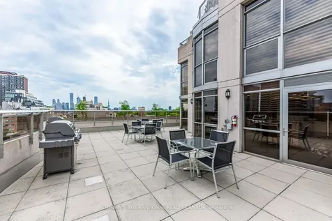 1430 Yonge Street Toronto ON M4T 1Y6