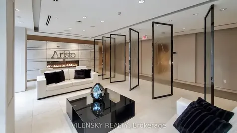120 Harrison Garden Boulevard Toronto ON M2N 0C2