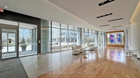 70 Forest Manor Road Toronto ON M2J 0A9