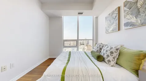 70 Forest Manor Road Toronto ON M2J 0A9