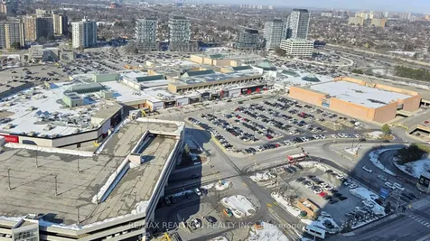 70 Forest Manor Road Toronto ON M2J 0A9