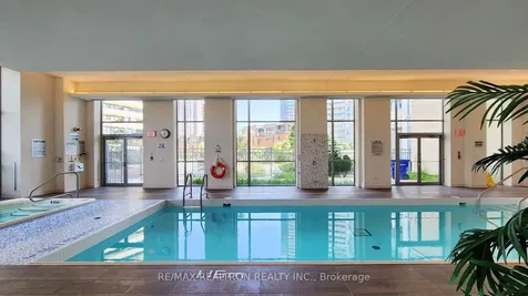 70 Forest Manor Road Toronto ON M2J 0A9