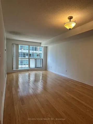 270 Wellington Street W Toronto ON M5V 3P5
