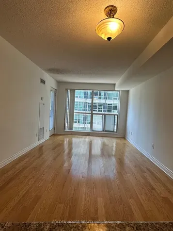 270 Wellington Street W Toronto ON M5V 3P5