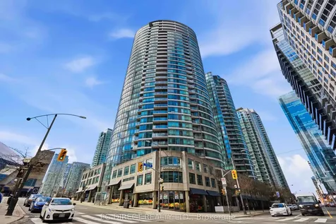361 Front Street W Toronto ON M5V 3R5
