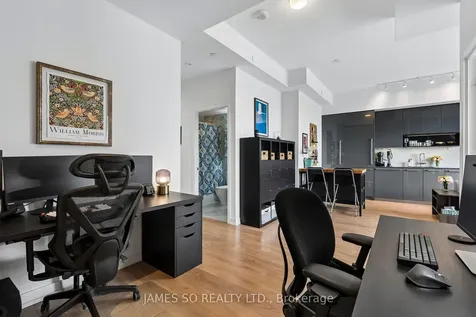 117 Mcmahon Drive Toronto ON M2K 0E4