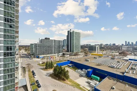 117 Mcmahon Drive Toronto ON M2K 0E4