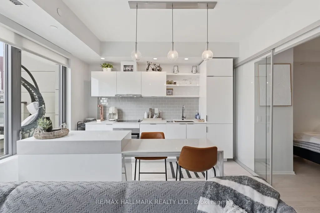 12 Bonnycastle Street Toronto ON M5A 0C8