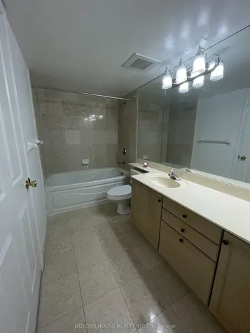 3181 Bayview Avenue Toronto ON M2K 2Y2