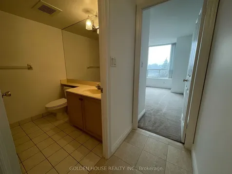3181 Bayview Avenue Toronto ON M2K 2Y2